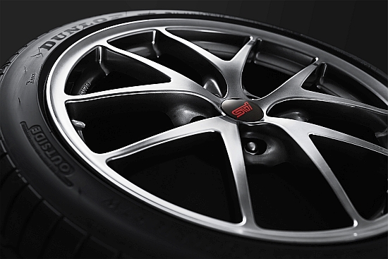 18-inch Aluminium-alloy Wheels (High Lustre)